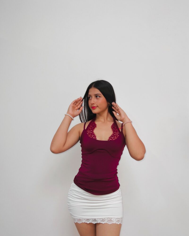 Mini skirt encaje
